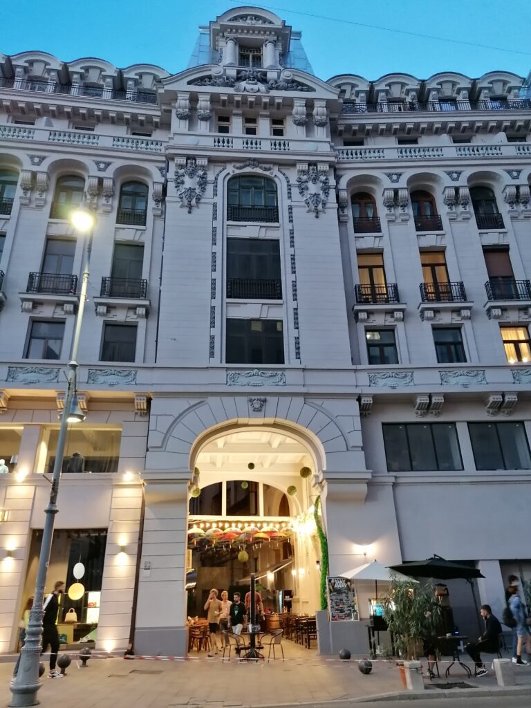 Pasagiul Victoriei Bucharest