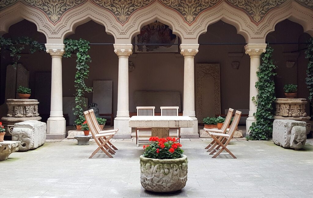 stavropoleos church yard bucharest